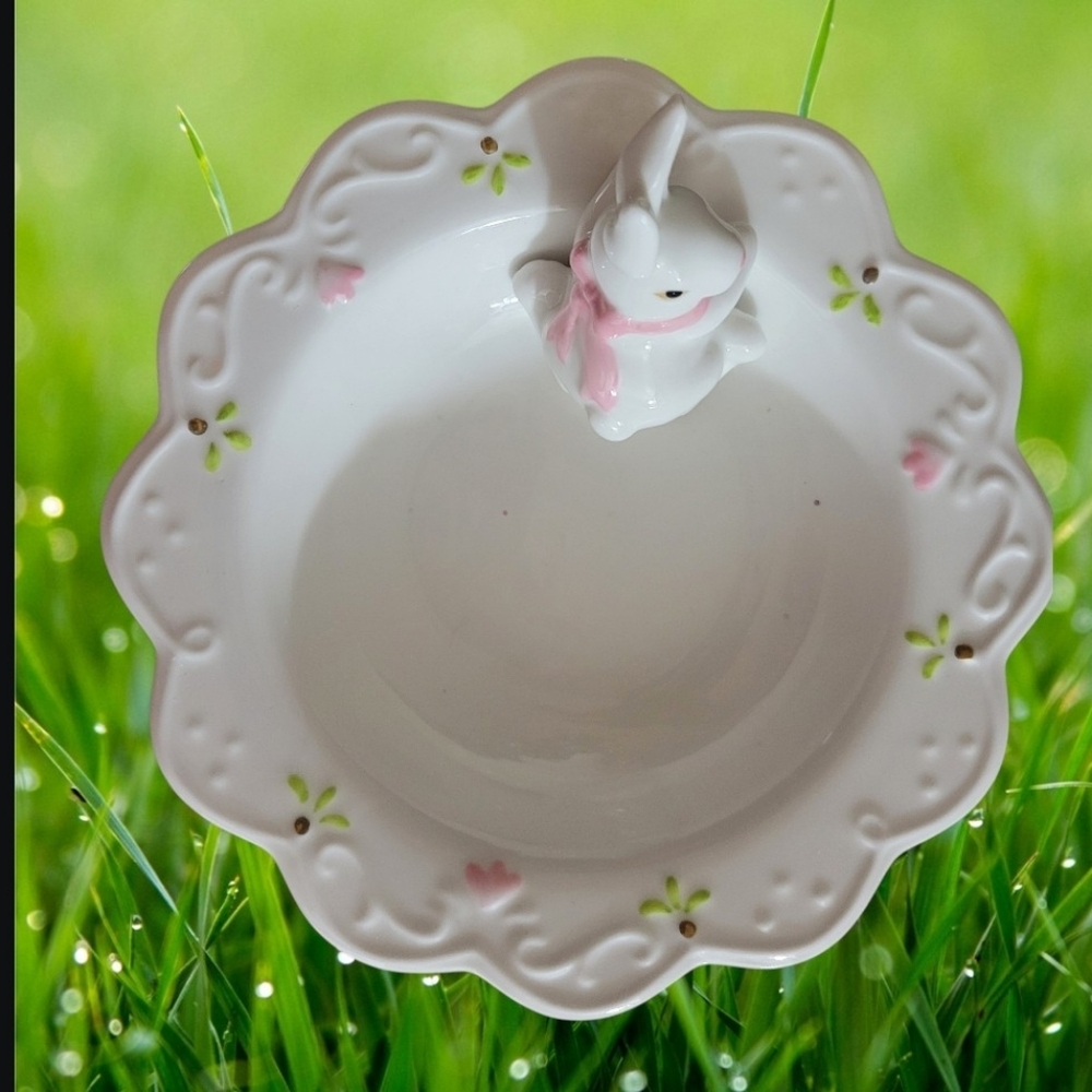Porcelain Bunny Trinket Dish Colored Accents With Glitter Eggs 7" Width - Picture 6 of 11